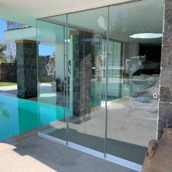 Frameless Sliding Glass Doors Singapore